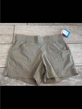 Nwt Columbia Shorts